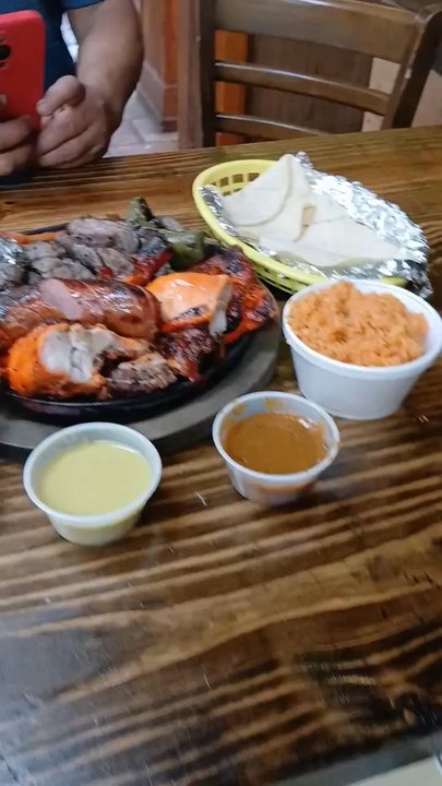 El Pollo Ranchero - Barbeque Near Me - Jourdanton, Texas