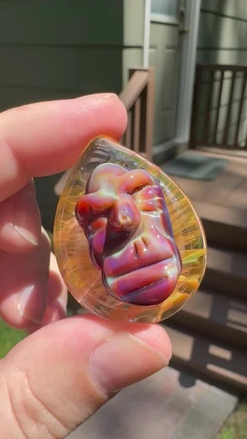 Preview pic of Collab fume face pocket stone with Blockaye_glass