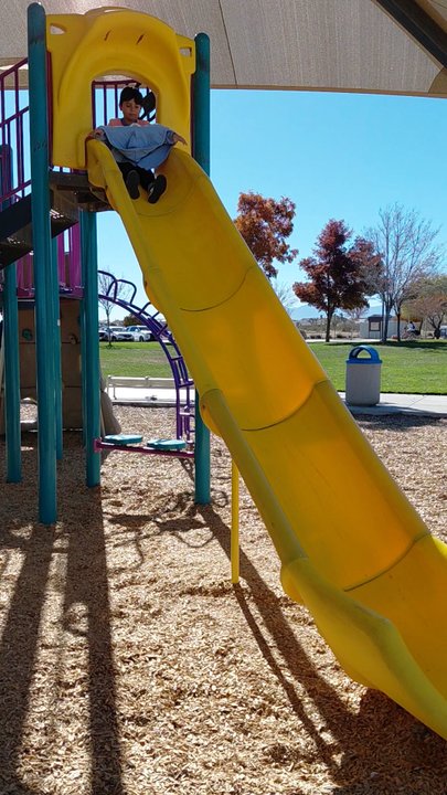 Sunset Ridge Park - Down the big slide - Parks Near Me - Victorville, California