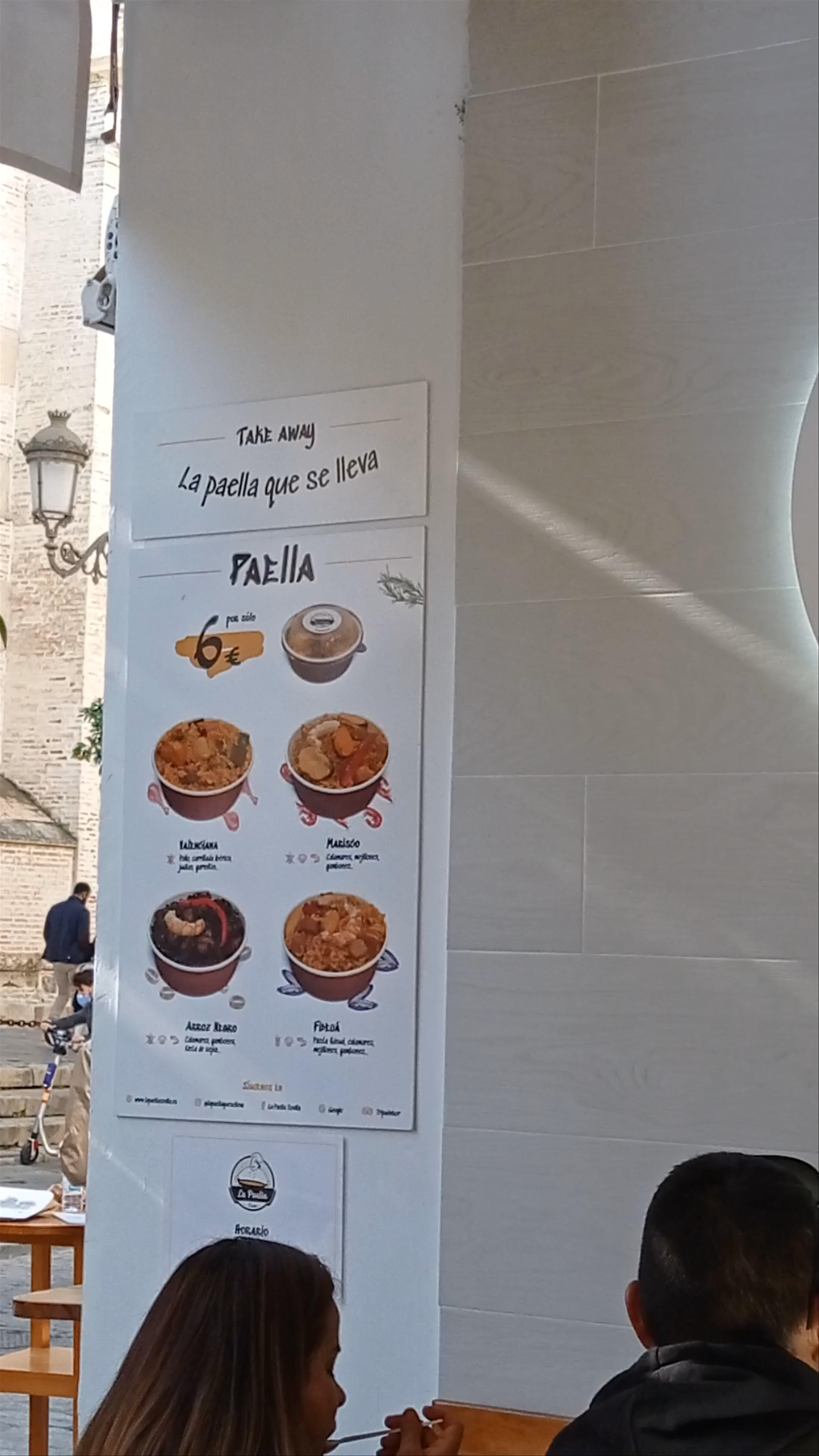 La Paella Sevilla