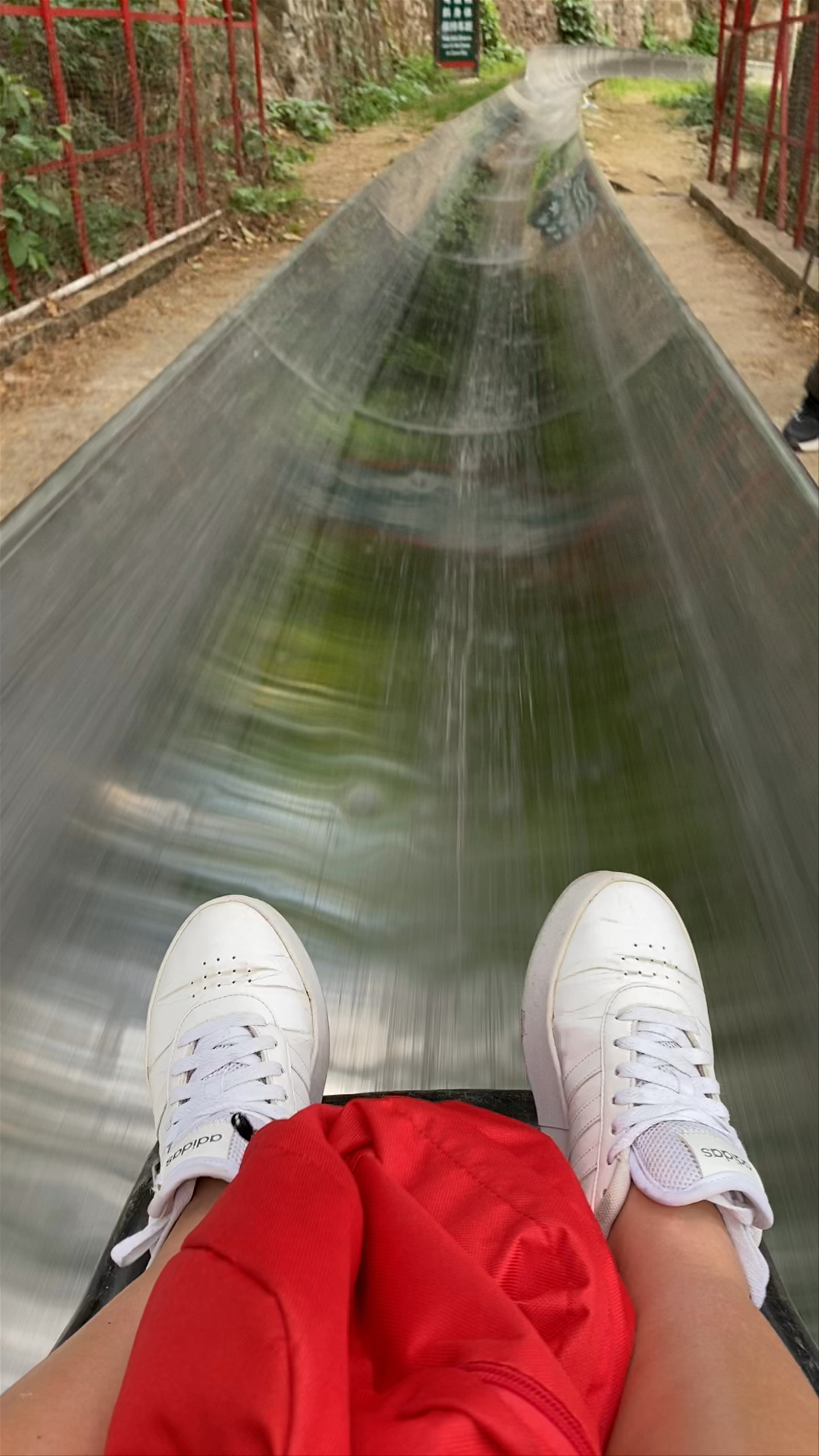 Mu Tian Yu Chang Cheng Lv You Qu