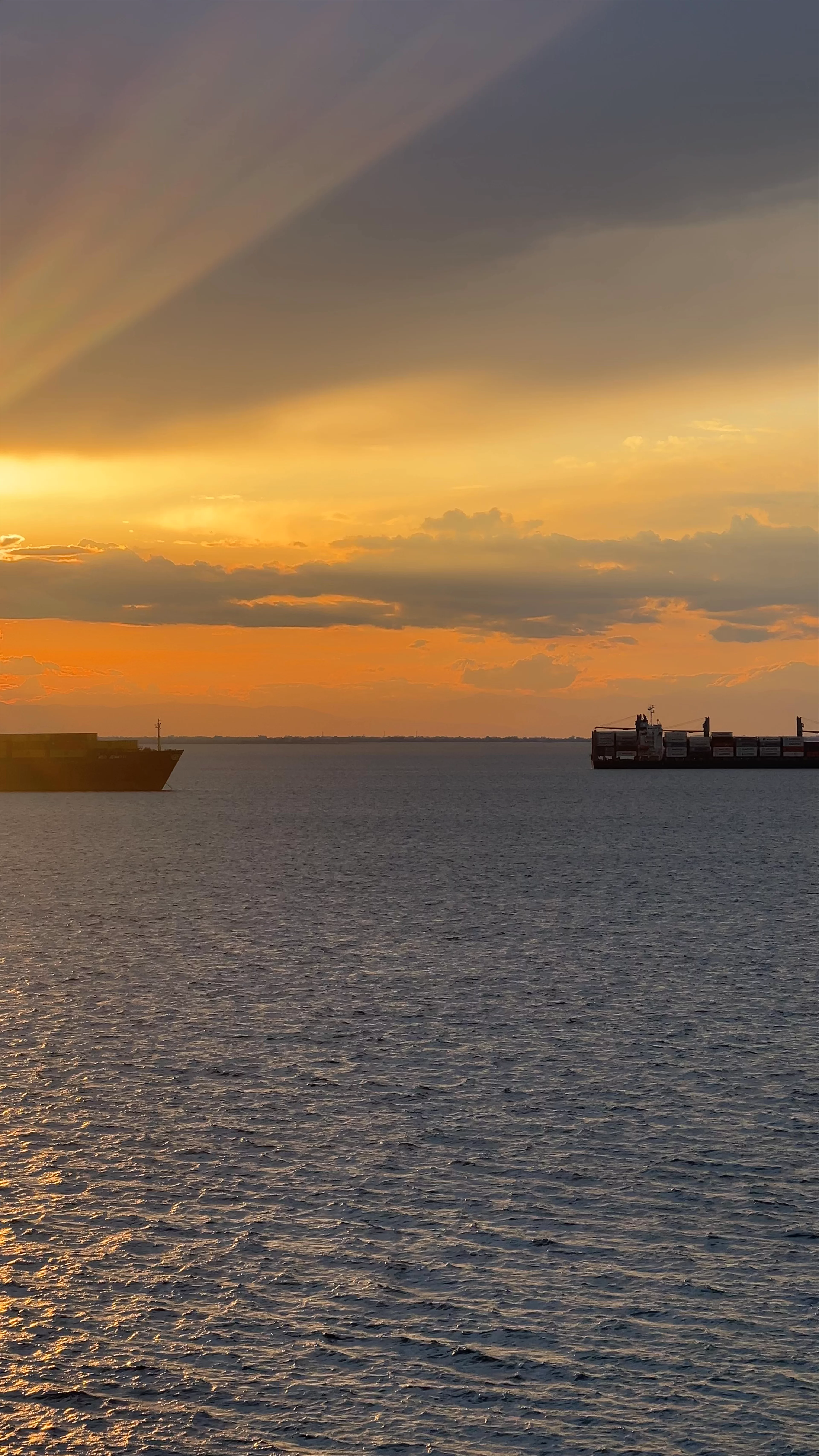 Thessaloniki Port (Λιμάνι Θεσσαλονίκης)