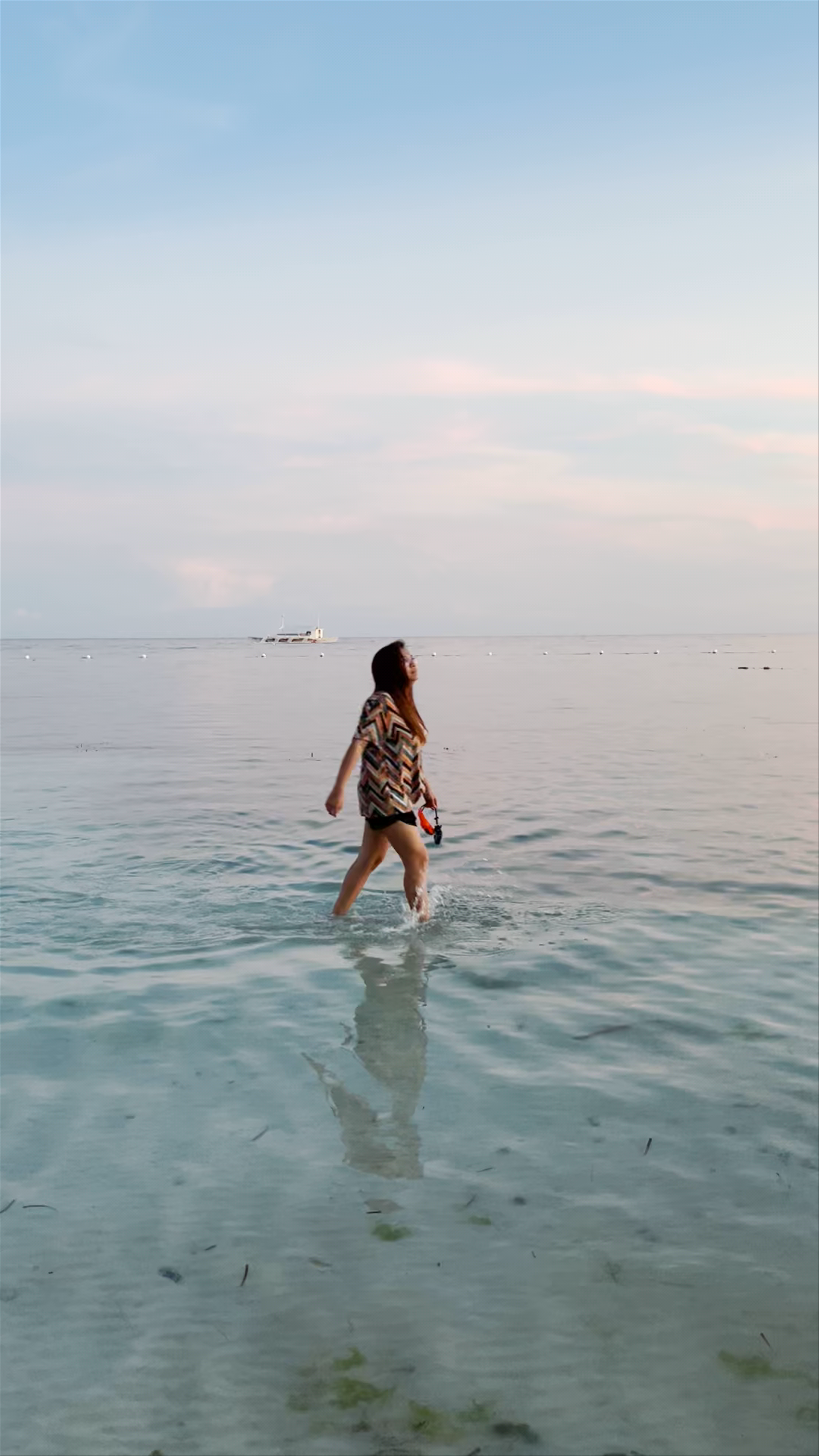 Alona Beach
