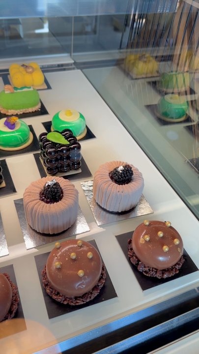 Craftsman and Wolves - Beautiful Pastries in the display, March 2026 - Patisserie/Cake Shop Near Me - Mountain View, California