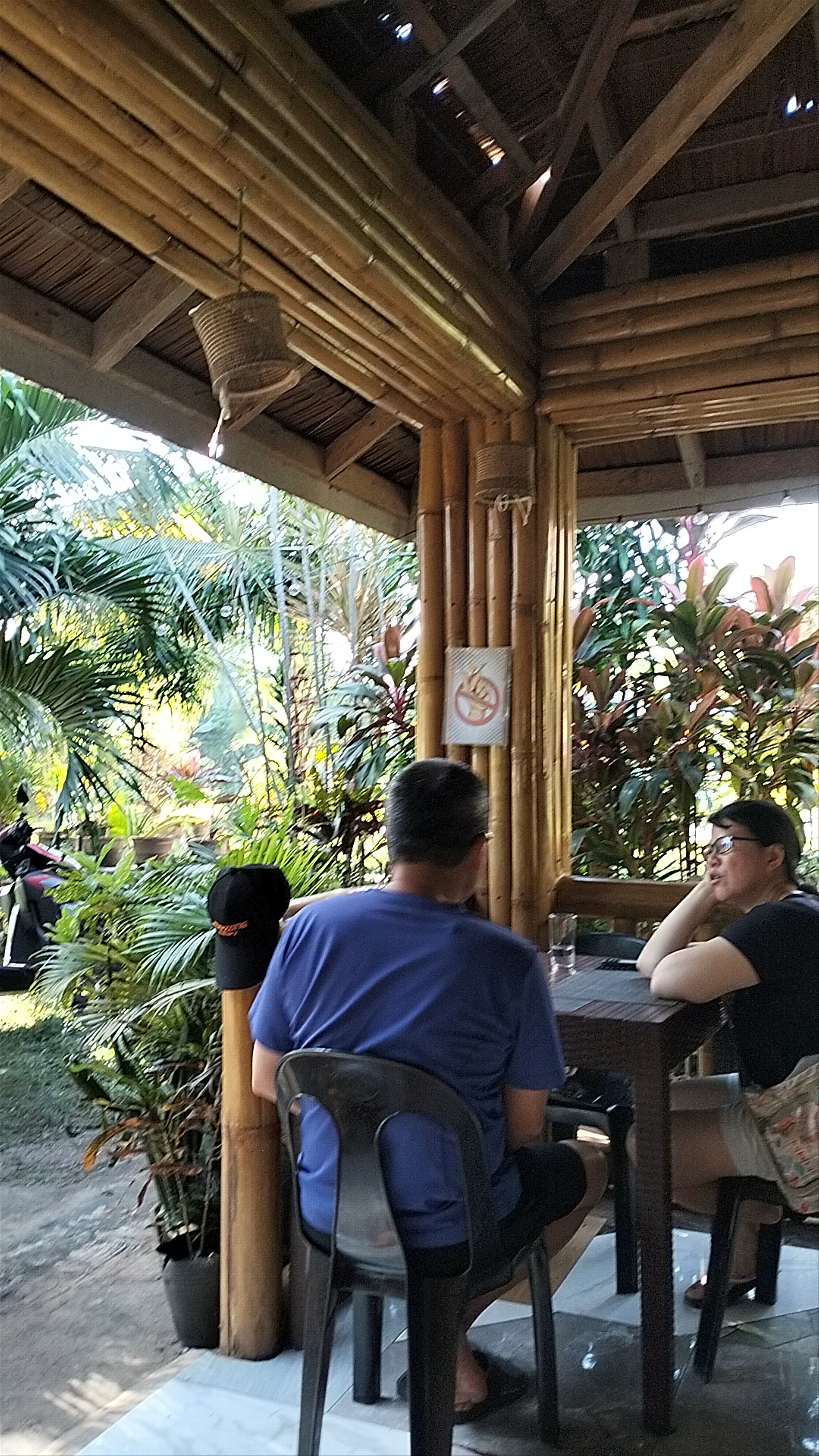 Tambayanan Cafe-FaD Barn