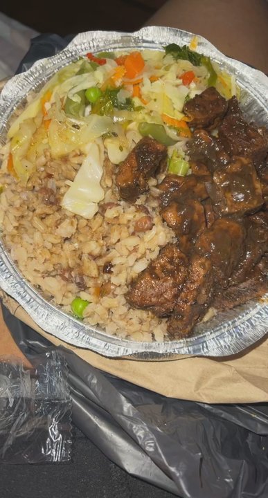 Natural Blend - Medium Jerk Chicken - Juice Bars & Smoothies Near Me - Brooklyn, New York