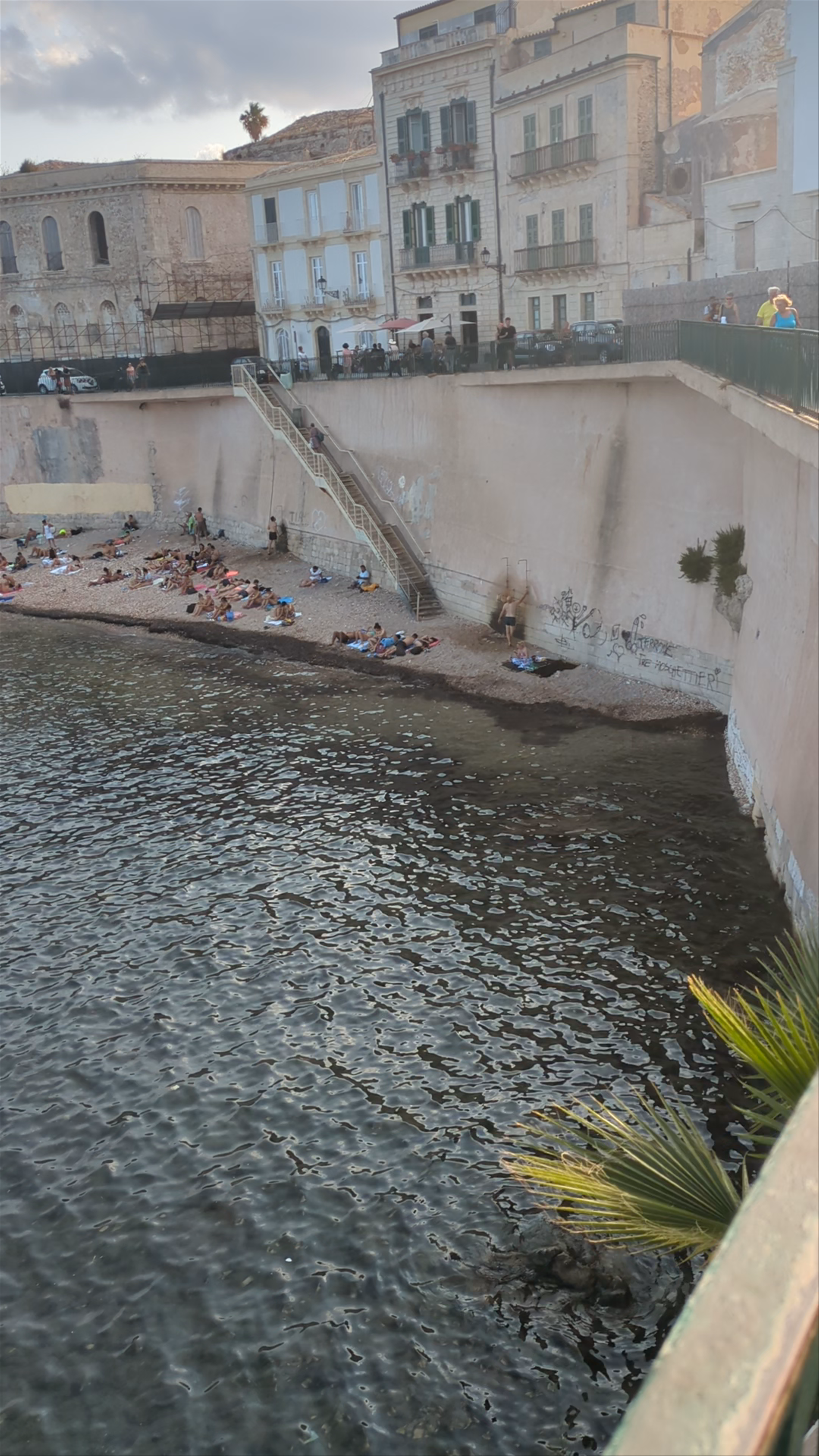 Spiaggia di Cala Rossa