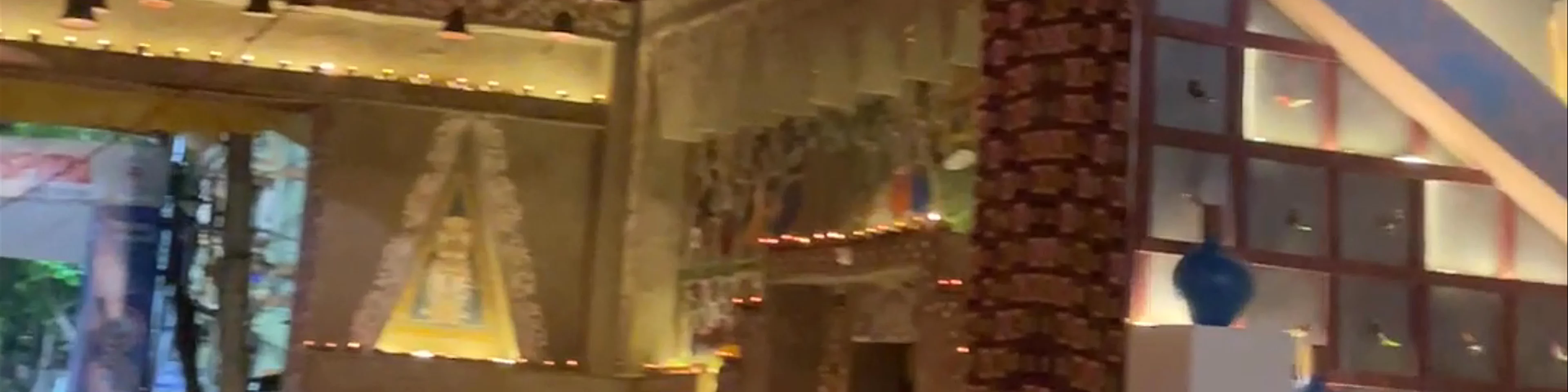 Tikiapara Sarbojanin Durgatsav Commitee (Maniktala)