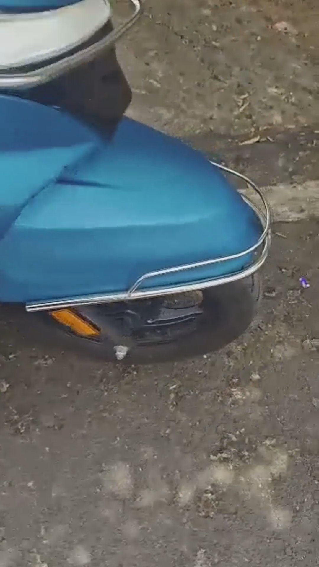 Walk-around video thumbnail