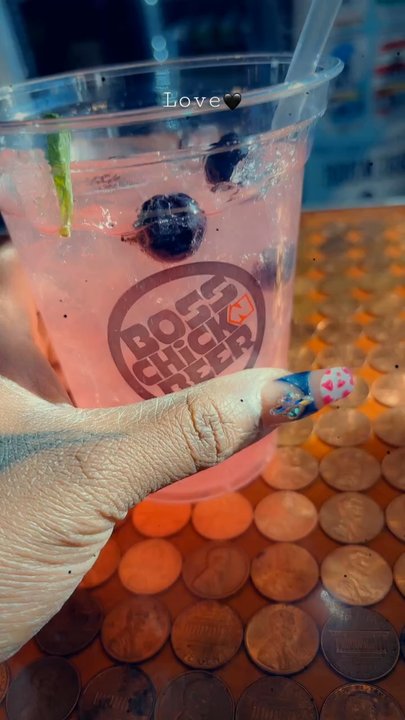 Boss ChickNBeer - Moctail wonderful - Chicken Wings Near Me - Berea, Ohio