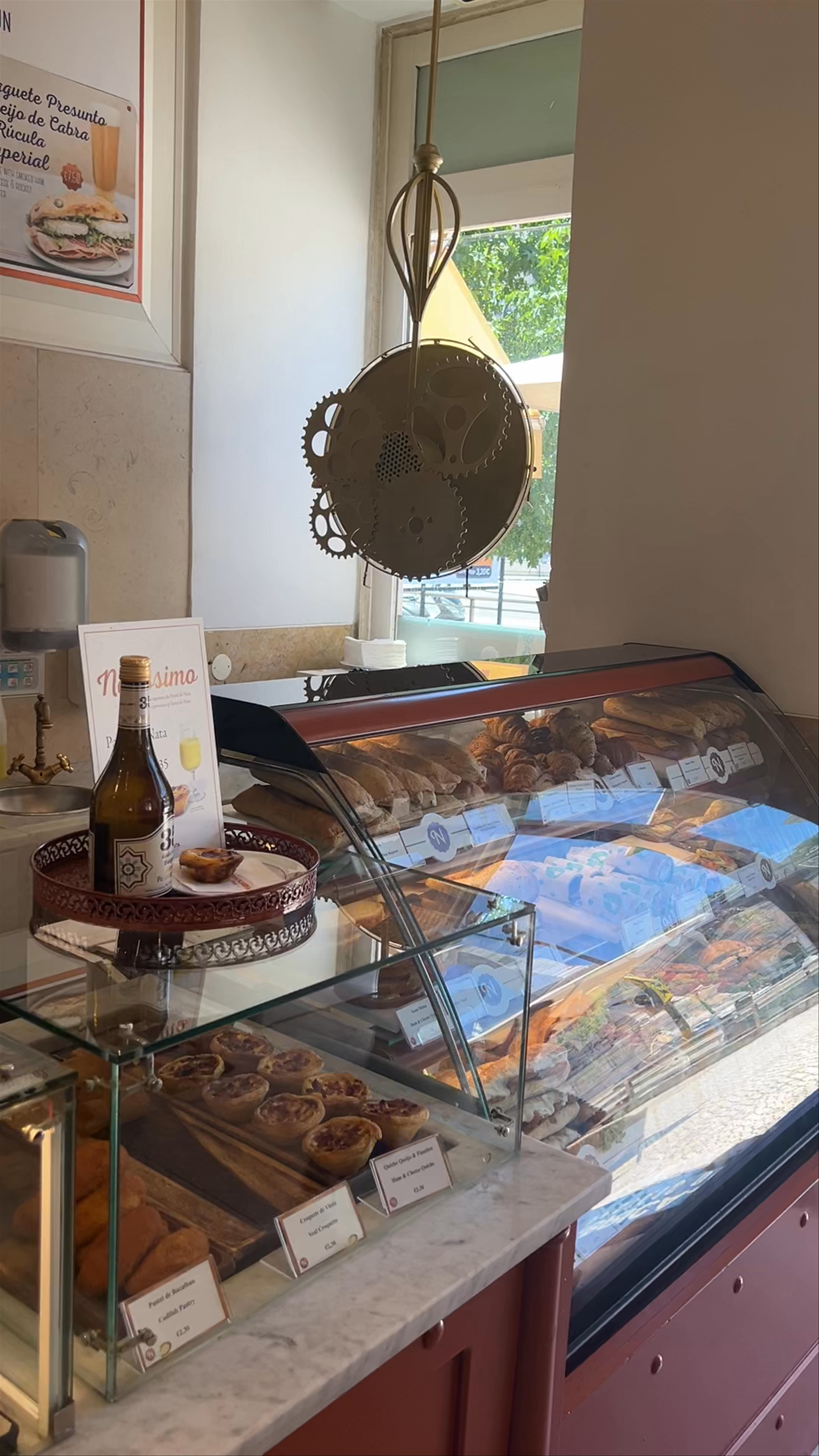 Fábrica da Nata: Classic Portuguese Pastry Experience in Lisbon