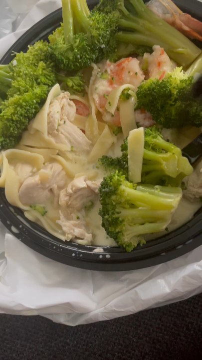 Valentino's Restaurant - Watery Alfredo - Diners Near Me - Baltimore, Maryland