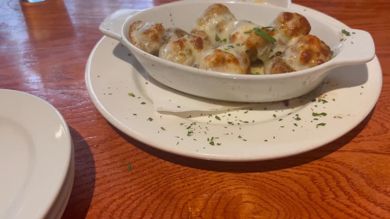 Sweet Meadow Cafe - Crab and shrimp mushrooms appetizer - New American Near Me - Salisbury, North Carolina