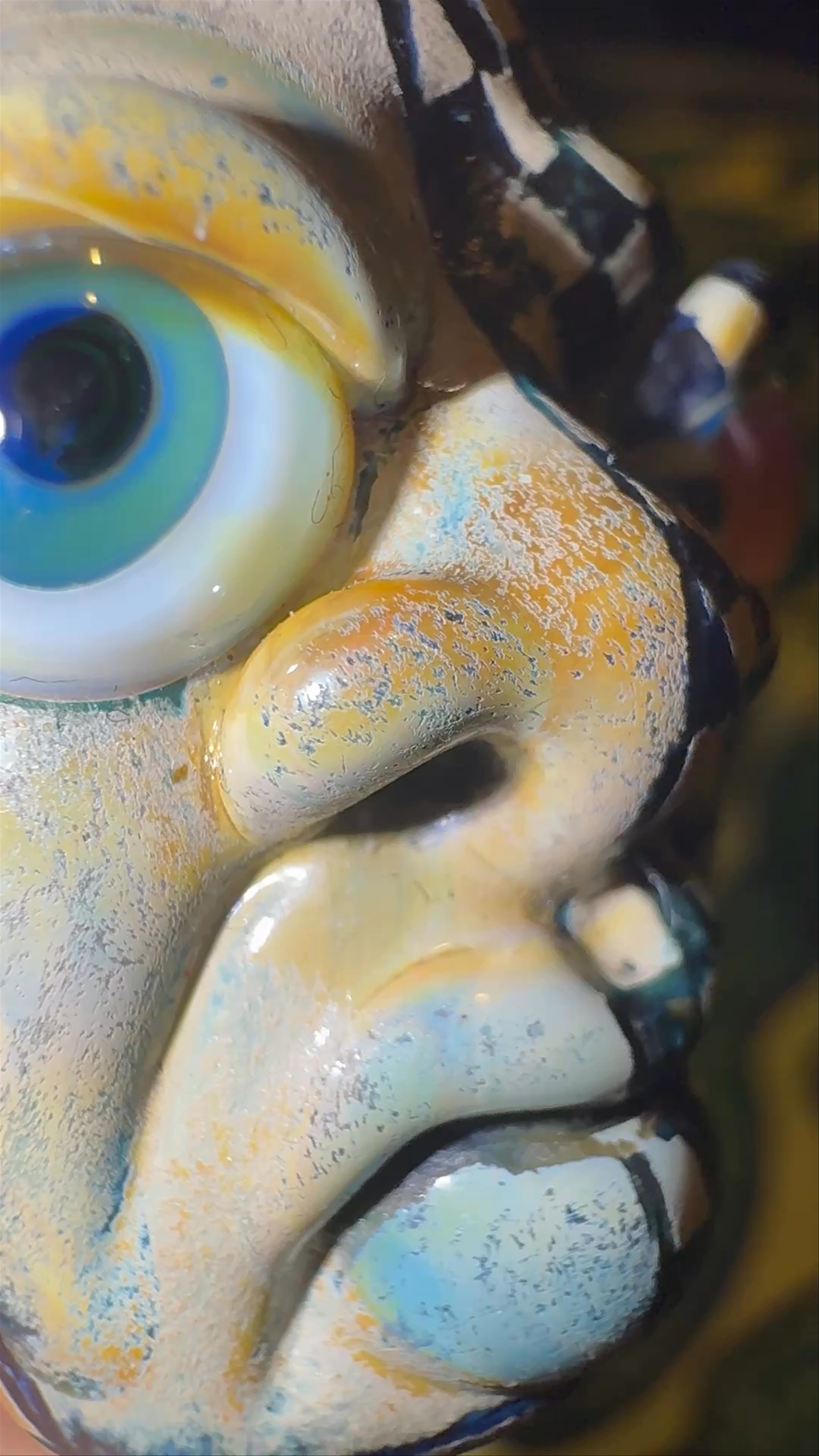 Preview pic of Heady pendant