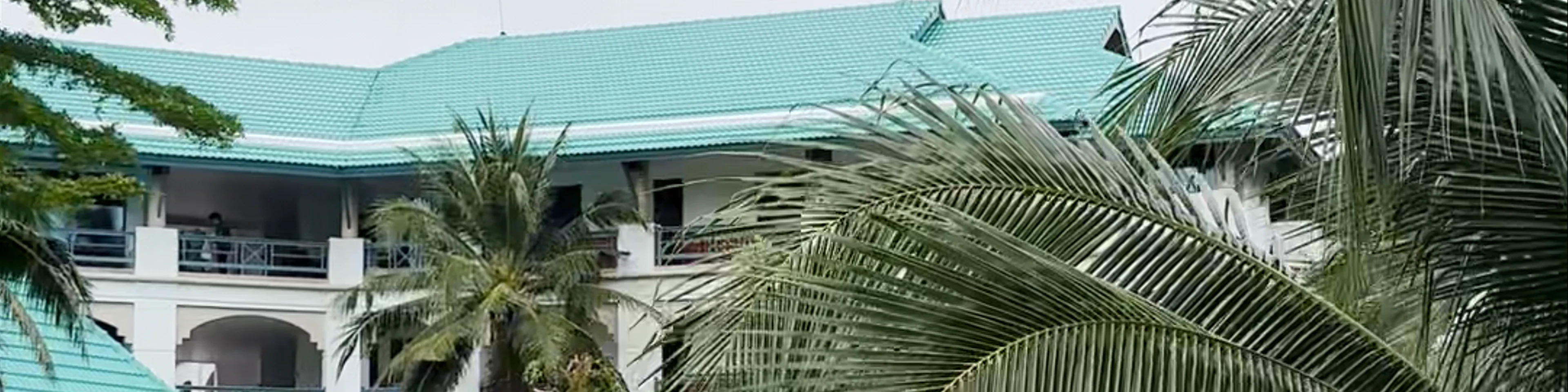 Phi Phi Island Cabana Hotel