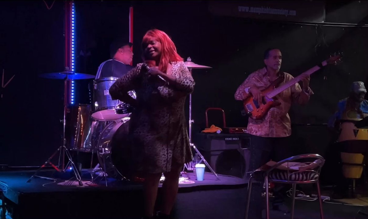 Wild Bill's - Miss Nikki bringing it home! - Bars Near Me - Memphis, Tennessee