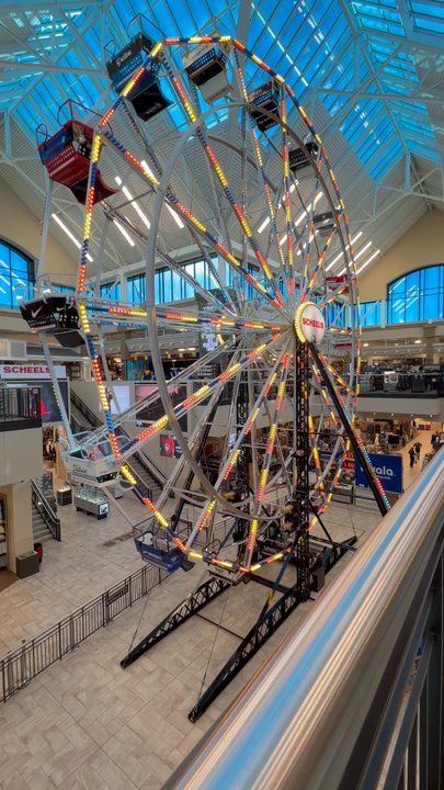 Scheels - Ferris wheel! - Golf Equipment Near Me - Tulsa, Oklahoma