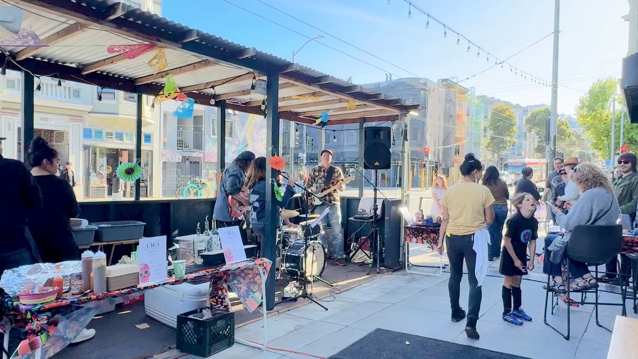 Lower Haight - Live music in the Parklet - Local Flavor Near Me