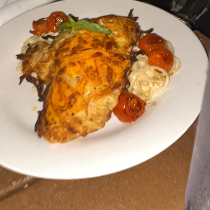 Grind At Kona Tiki Bar - Sweet potato crusted grouper, Blackened chicken pasta, and lobster Mac & cheese! - New American Near Me - Ormond Beach, Florida