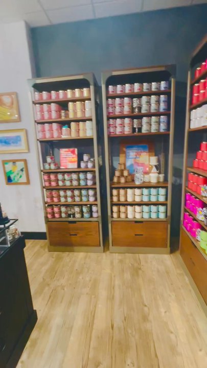 Bath and Body works - The Departments - Cosmetics & Beauty Supply Near Me - Glenarden, Maryland