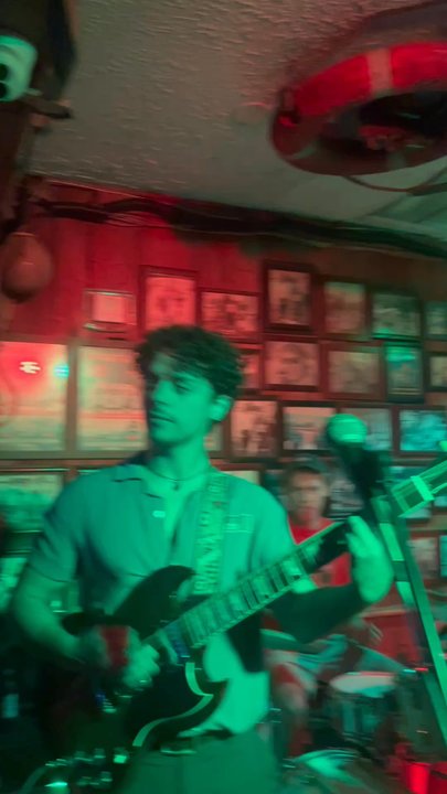 Briny Irish Pub - Fun band - American Near Me - Pompano Beach, Florida