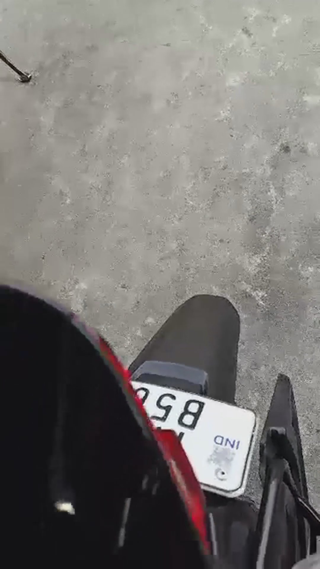 Walk-around video thumbnail