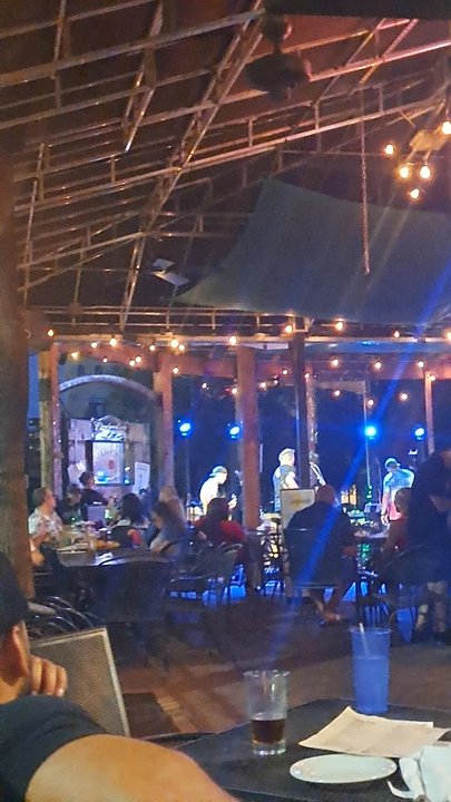 Mo's Irish Pub - Boz Scagg's Asian brother is singing tonight. - American Near Me - Houston, Texas