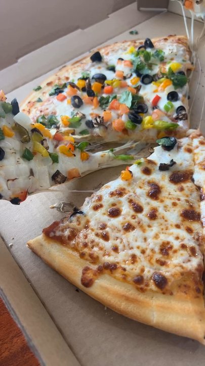 Afshar Bakery - Best pizza - Pizza Near Me - Kent, Washington