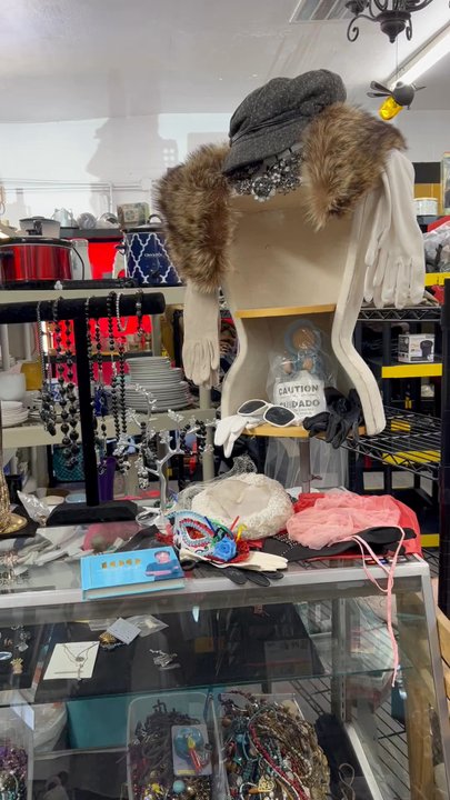 Zelda's Thrift Store - Quick videos and photos of jewelry, lots of tool boxes men's wear, useful household items. - Thrift Stores Near Me - Carson City, Nevada