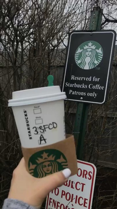 Starbucks - Coffee & Tea Near Me - Park Ridge, Illinois