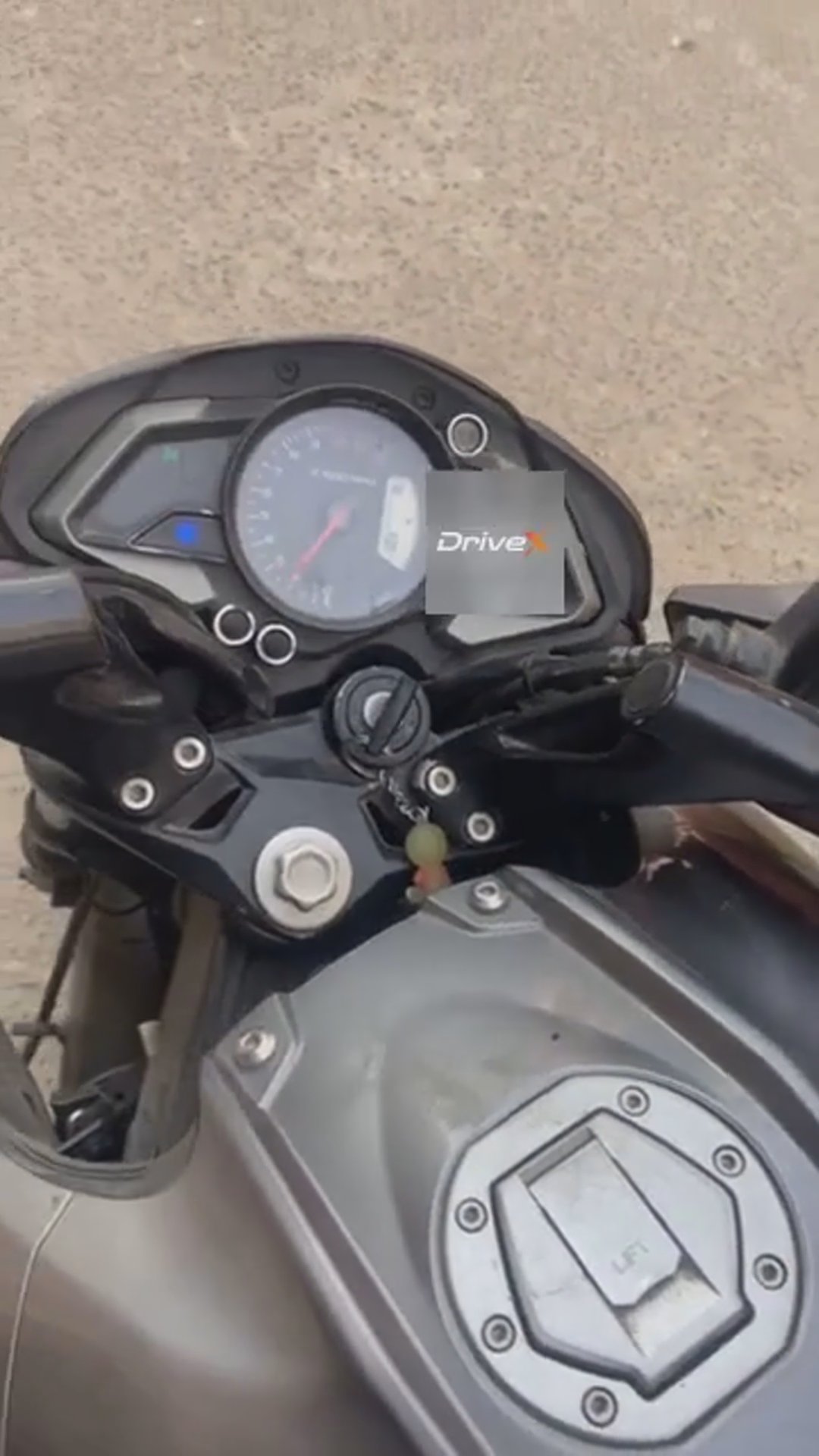 Walk-around video thumbnail