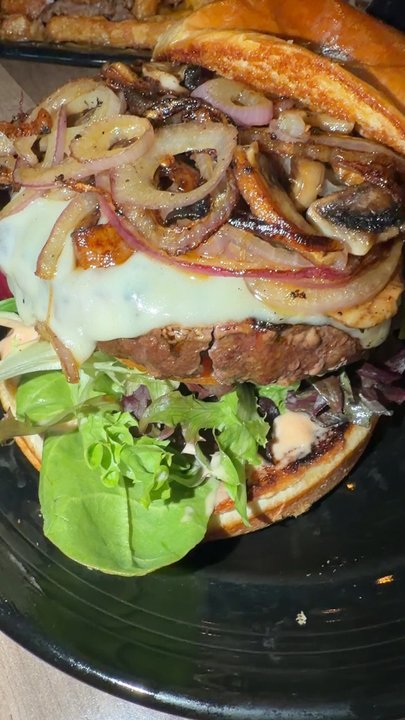 Flaming Grill Cafe - Burgers Near Me - Sacramento, California