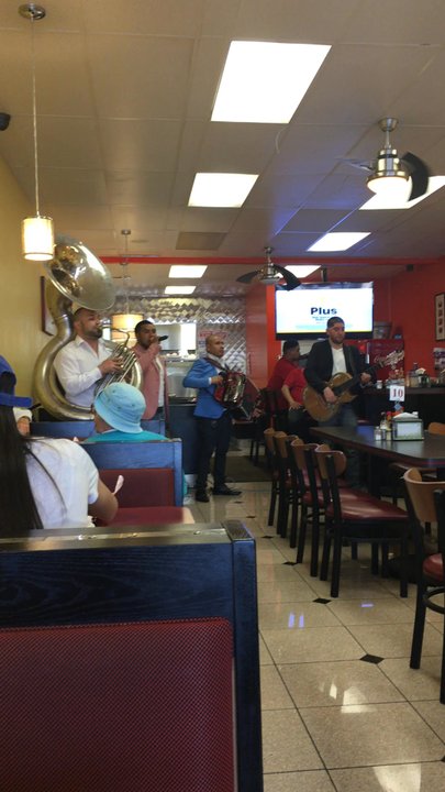 Sinaloa Searoll - Live music to enjoy with good mariscos - Mexican Near Me - Hayward, California