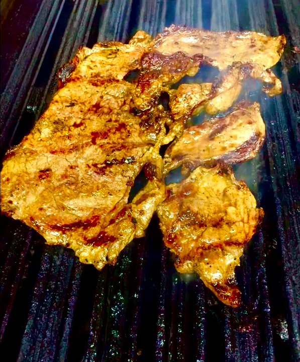 Latin Bites Kitchen - Fire-grilled chicken sandwich - Food Trucks Near Me - Eagle Mountain, Utah