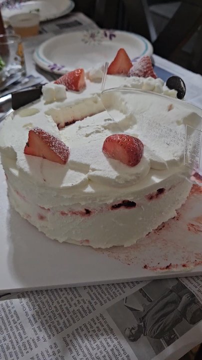 Paris Baguette - Coffee & Tea Near Me - Queens, New York