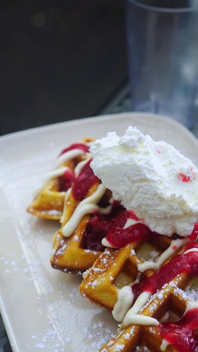 Hangar Cafe - IG: @nelson_eats - Breakfast & Brunch Near Me - Seattle, Washington