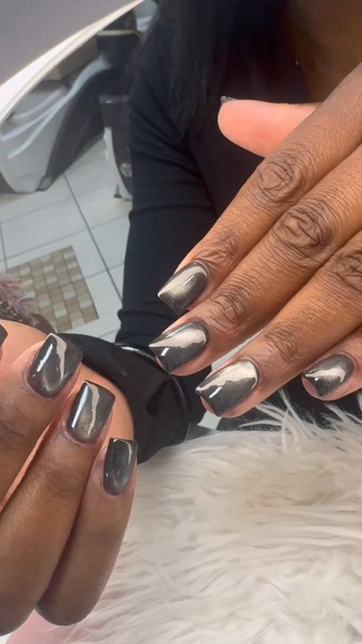 Oasis Nails - I love love love my nails! Always getting what I ask! Amazing service. - Nail Salons Near Me - Livermore, California