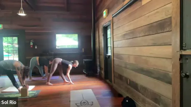 10.10 vinyasa | self-expression + joy