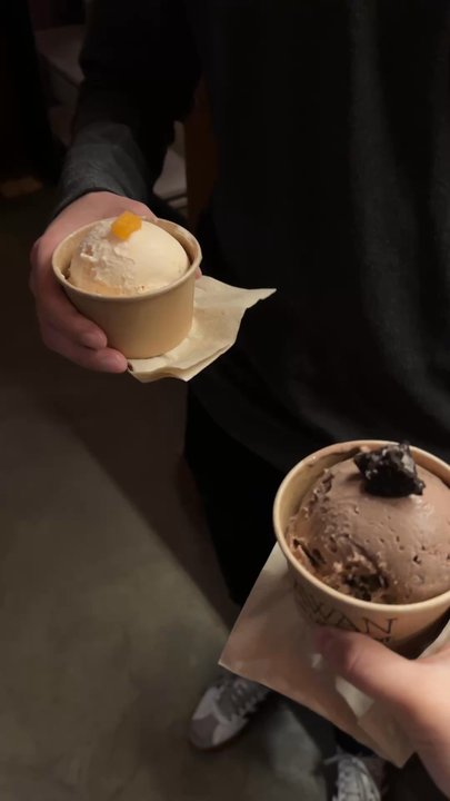 Awan - Cantaloupe Melon & Chocolate Oreo - Ice Cream & Frozen Yogurt Near Me - Los Angeles, California