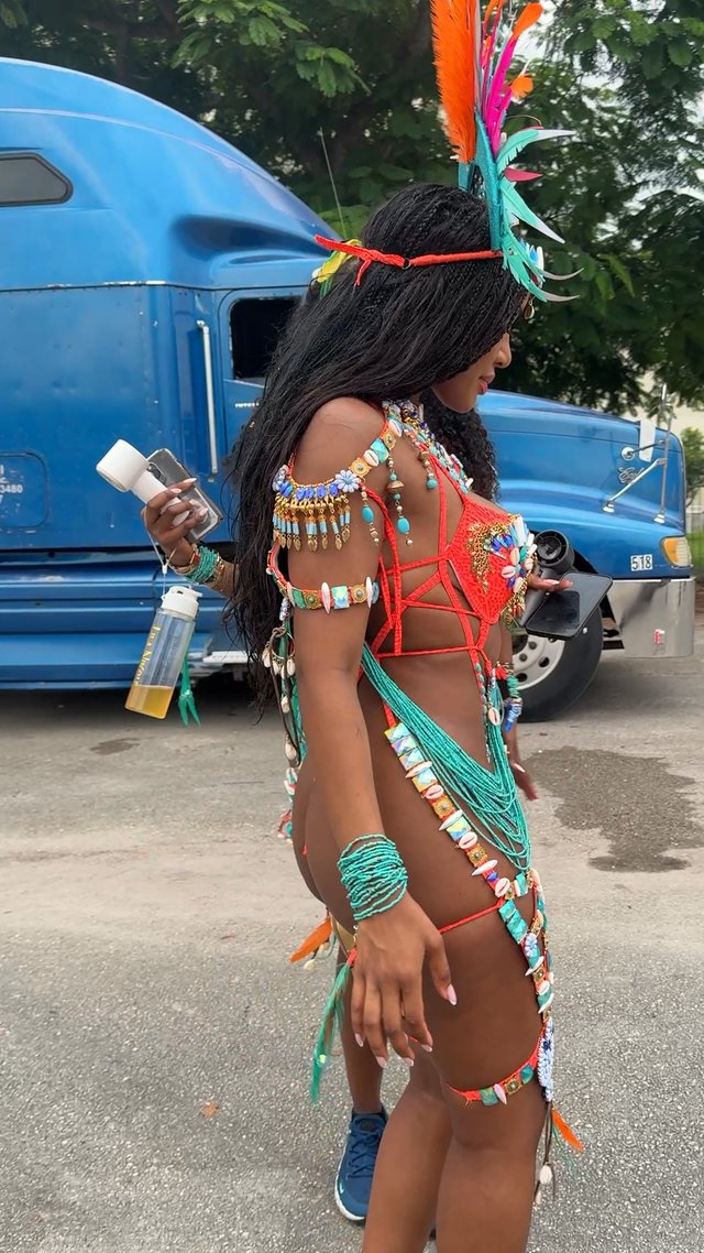 YING AND YANG.........