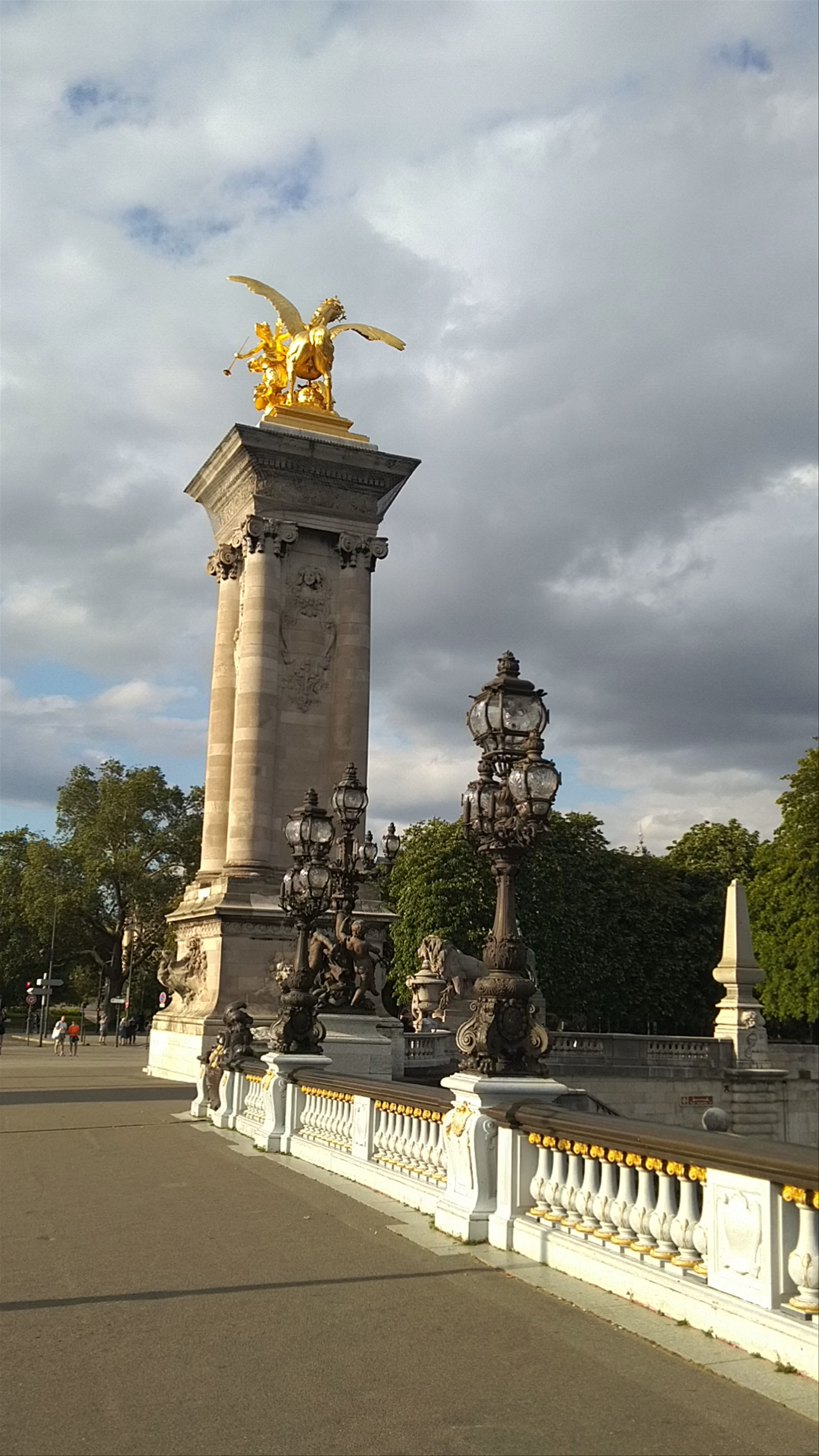 Alexandre III Bridge
