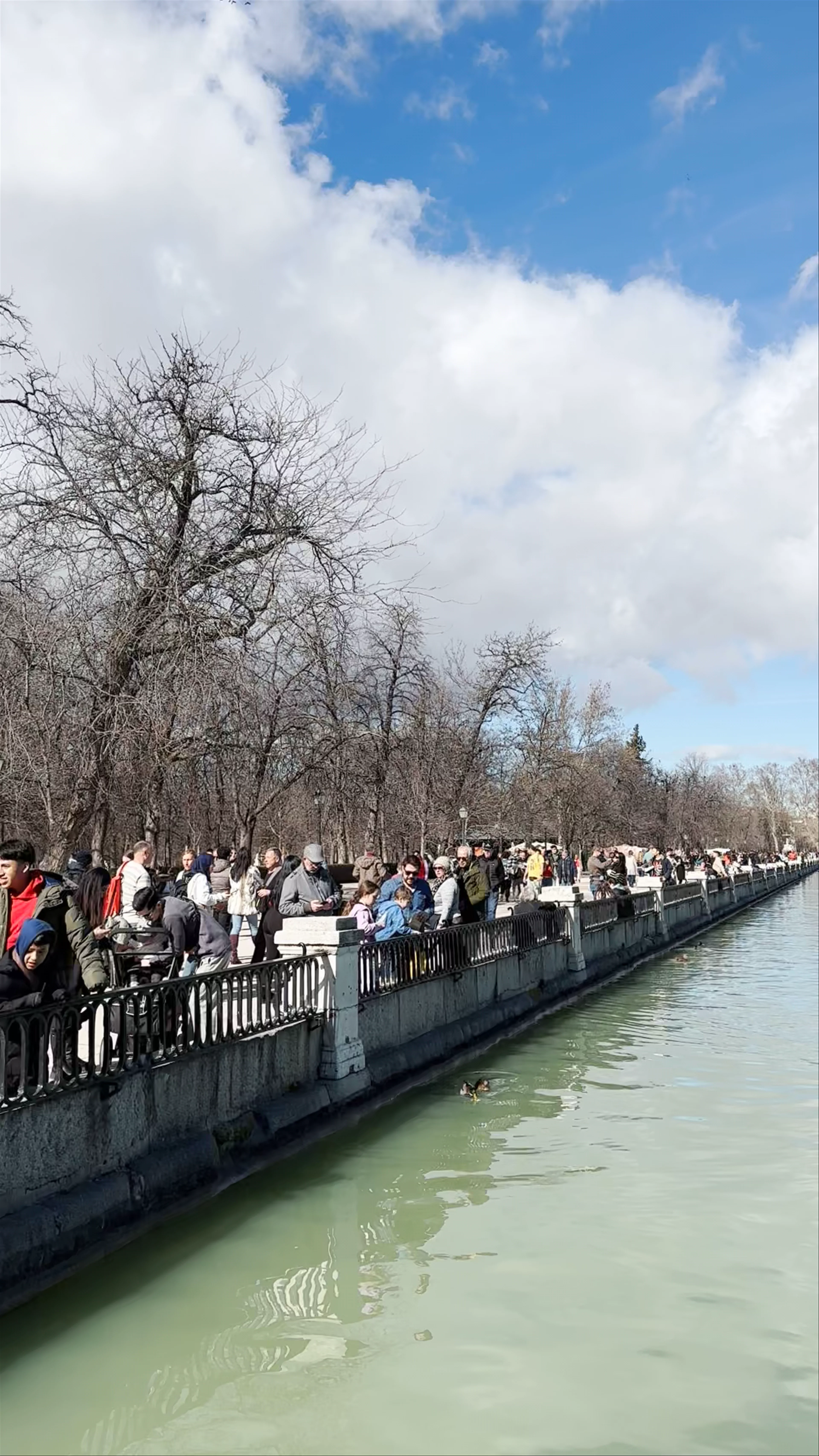 Estanque Grande de El Retiro, Paseo de Colombia, Madrid, Spain