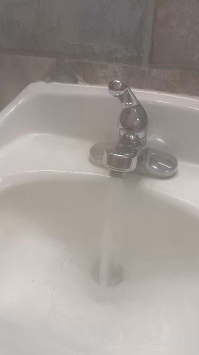 Miam Breakfast House - Bathroom water is TOO HOT! - Breakfast & Brunch Near Me - High Point, North Carolina