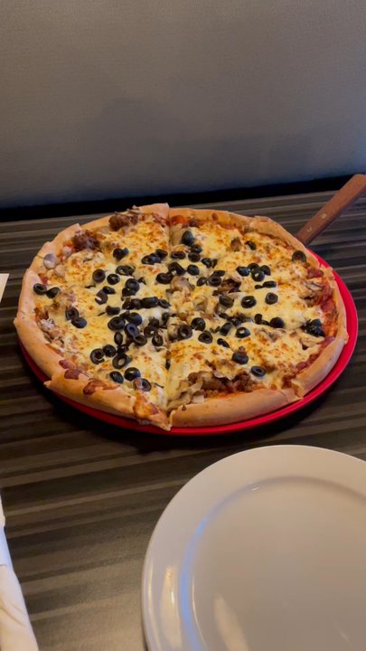 Minsky's Pizza - Jumbo Combo Pizza - Pizza Near Me - Olathe, Kansas