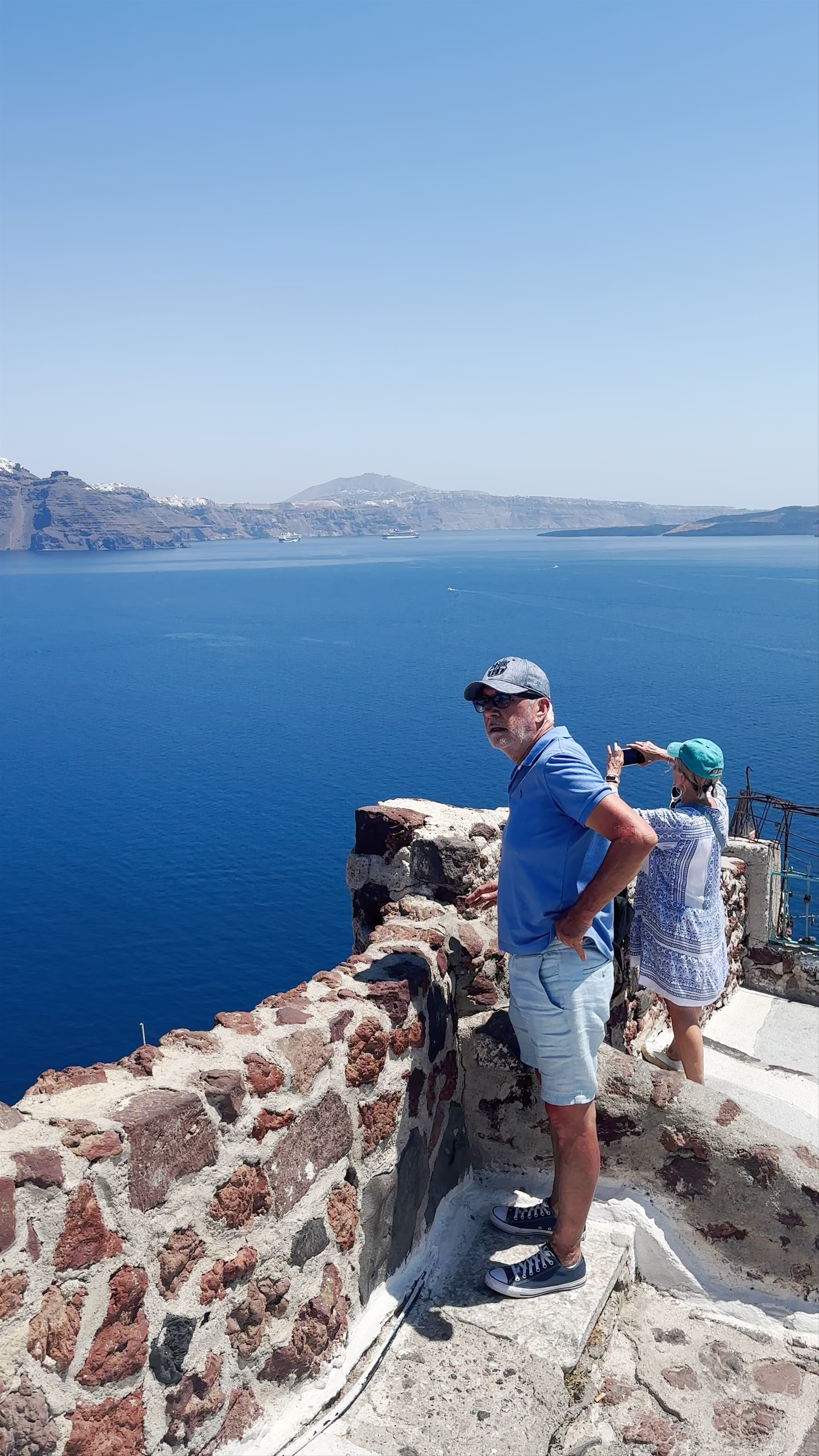 Old Castle Oia: Timeless Views of Santorini's Caldera