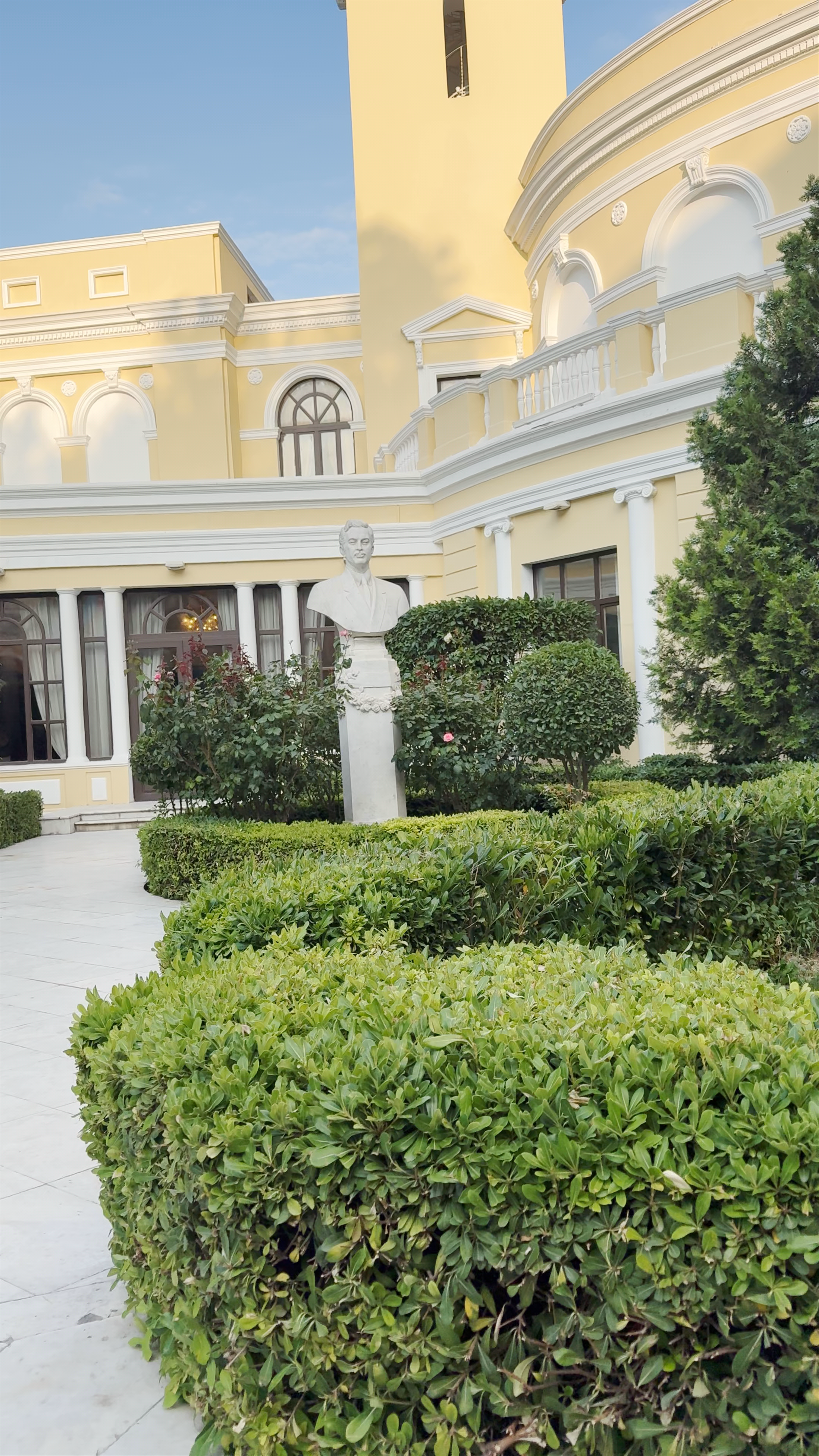 Müslüm Maqomayev Adına Azərbaycan Dövlət Filarmoniyası