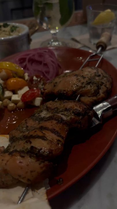 La Gallina - Chicken Souvlaki - Mediterranean Near Me - Lynnfield, Massachusetts