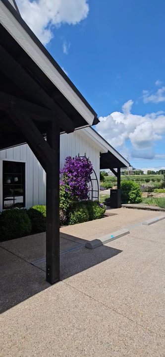 Long Row Lavender - Farms Near Me - Wright City, Missouri