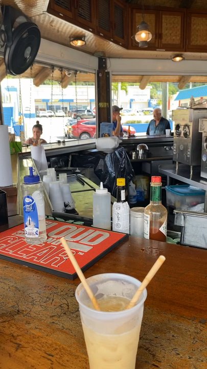 The Rum Hut - Swing seats - Cocktail Bars Near Me - Saint Thomas, Virgin Islands