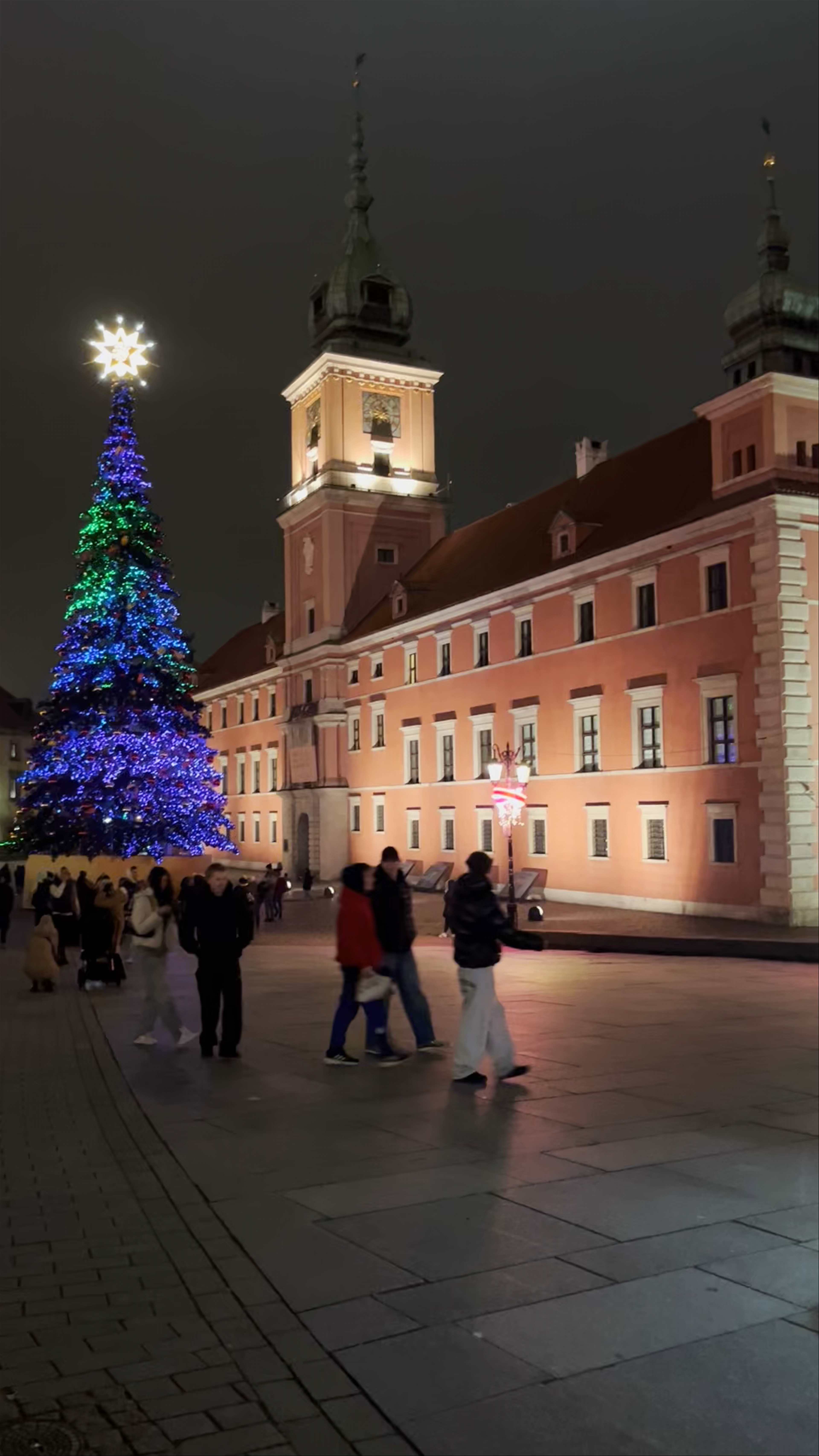 Christmas Magic at Plac Zamkowy, Warsaw